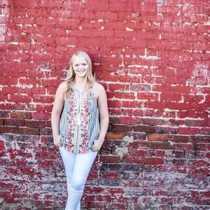 Meet your Posher, Abby